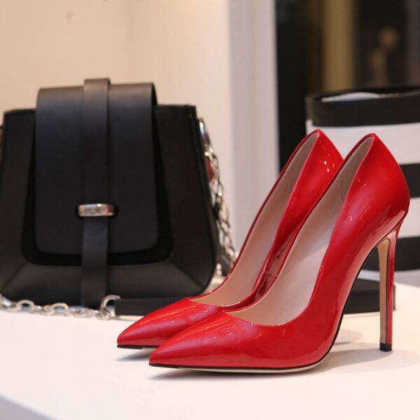 What Determines a Luxury Item’s Resale Value?